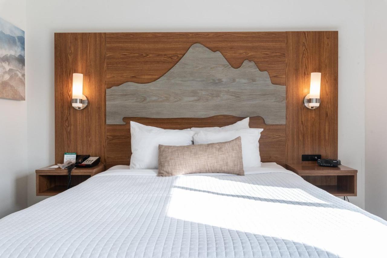 Marshall Suites Bainbridge Island Екстер'єр фото