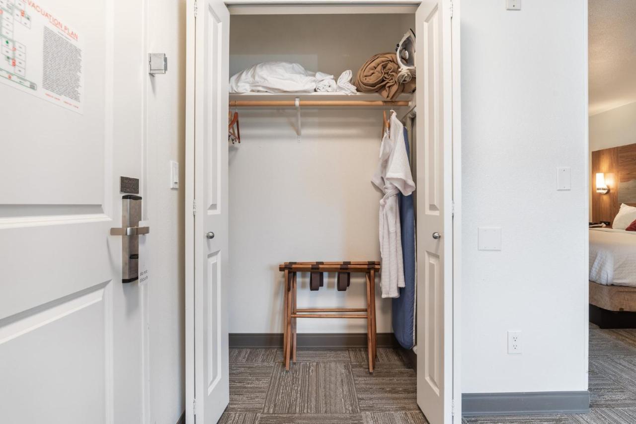 Marshall Suites Bainbridge Island Екстер'єр фото